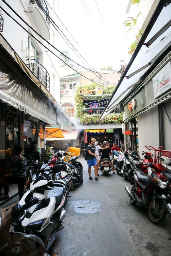 Готель Saigon Odyssey House Хошимін Екстер'єр фото